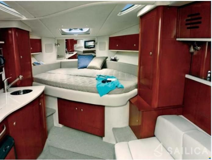 Sea Ray 335 Sundancer