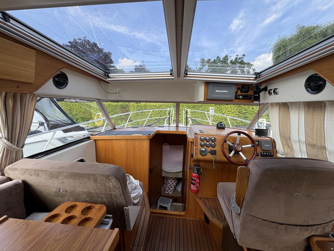 Saga 315 Coupe