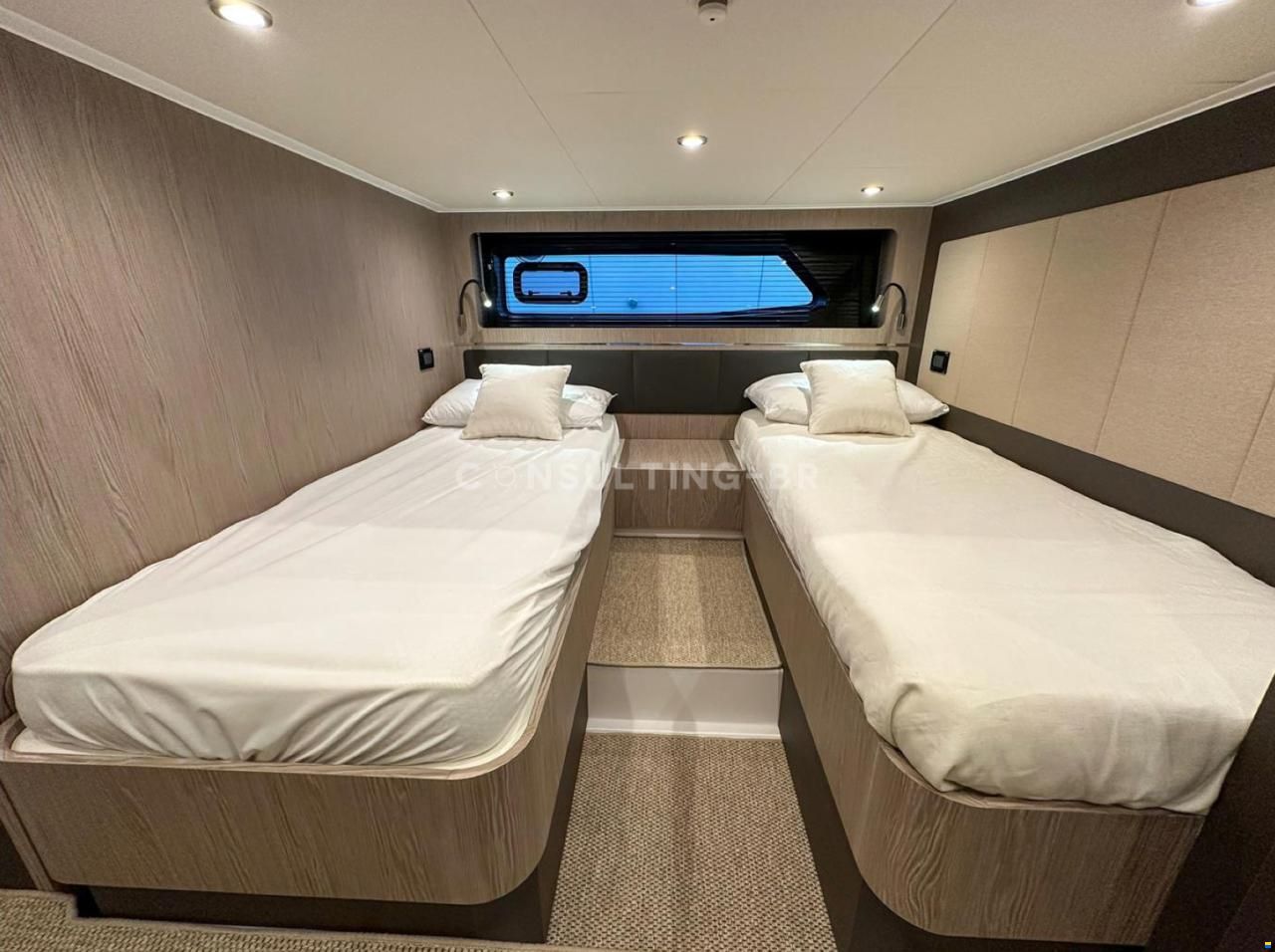Azimut Atlantis 45