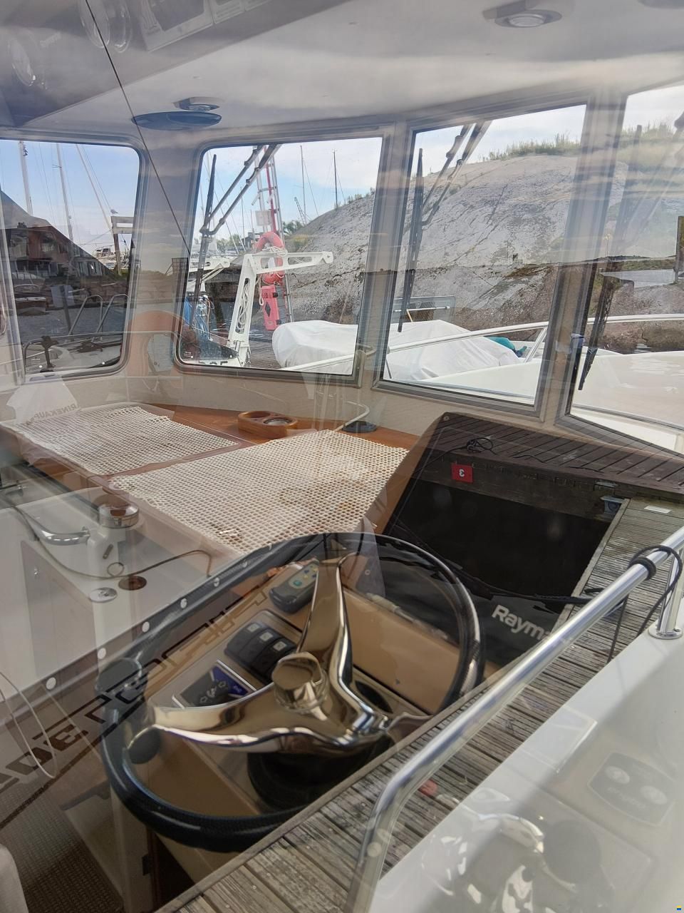 Minor 27 Offshore Limited Edition
