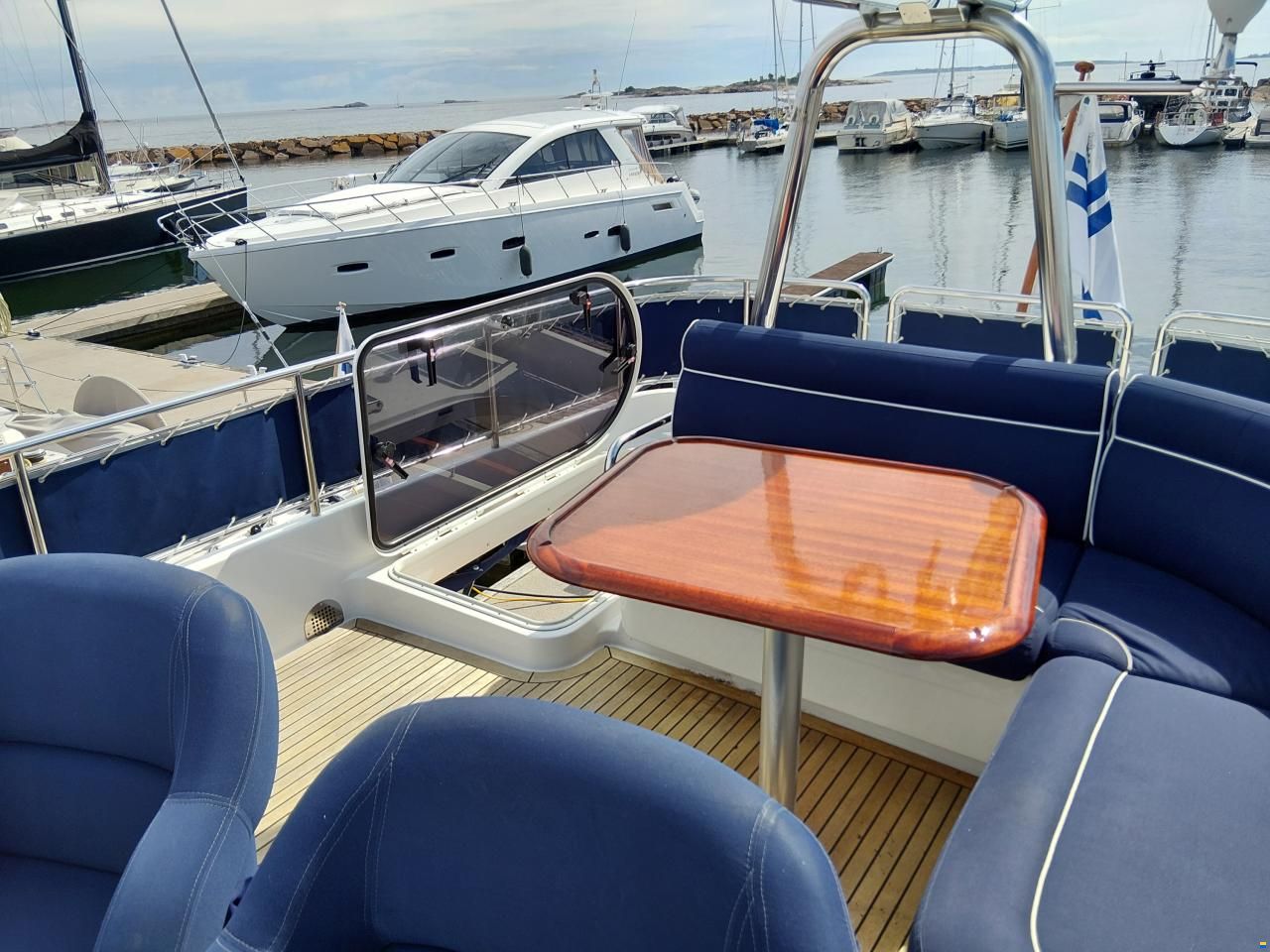 Storebro 410 Commander