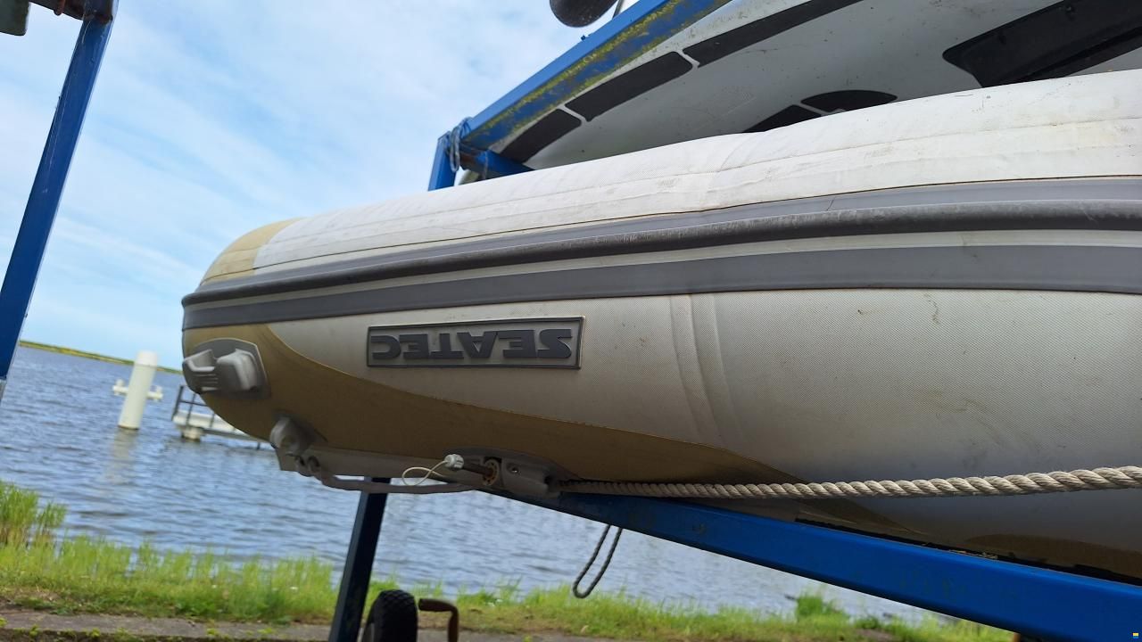 Cruiser 32