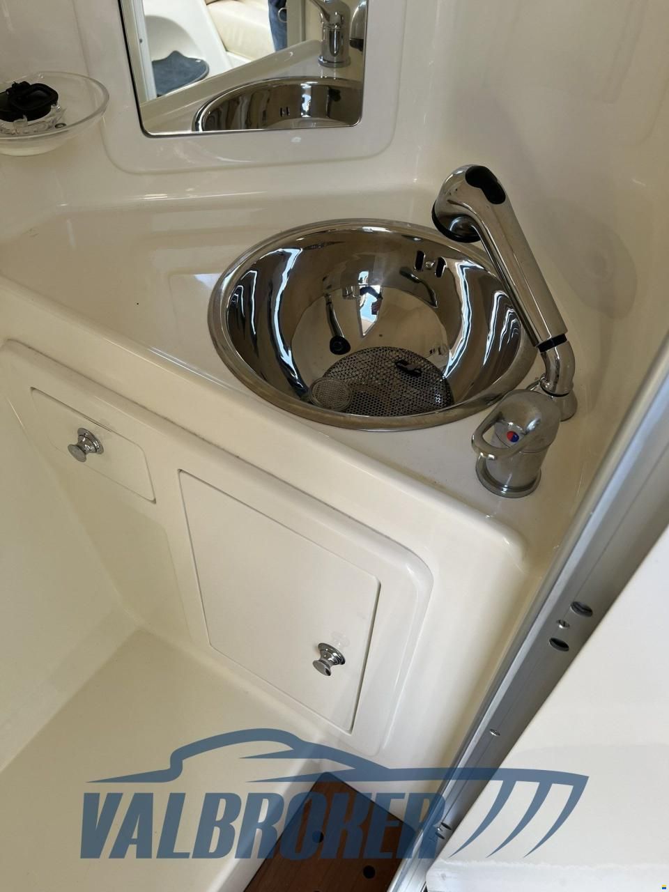 Performance Marine 907 Performance