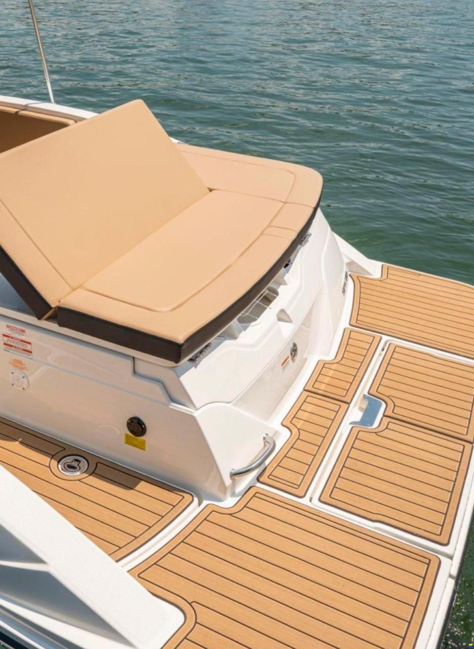 Sea Ray 230 SPX