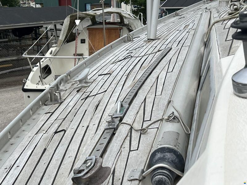 Swan 38