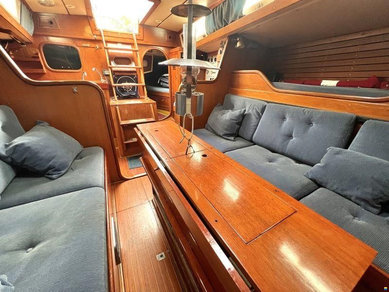 Swan 38