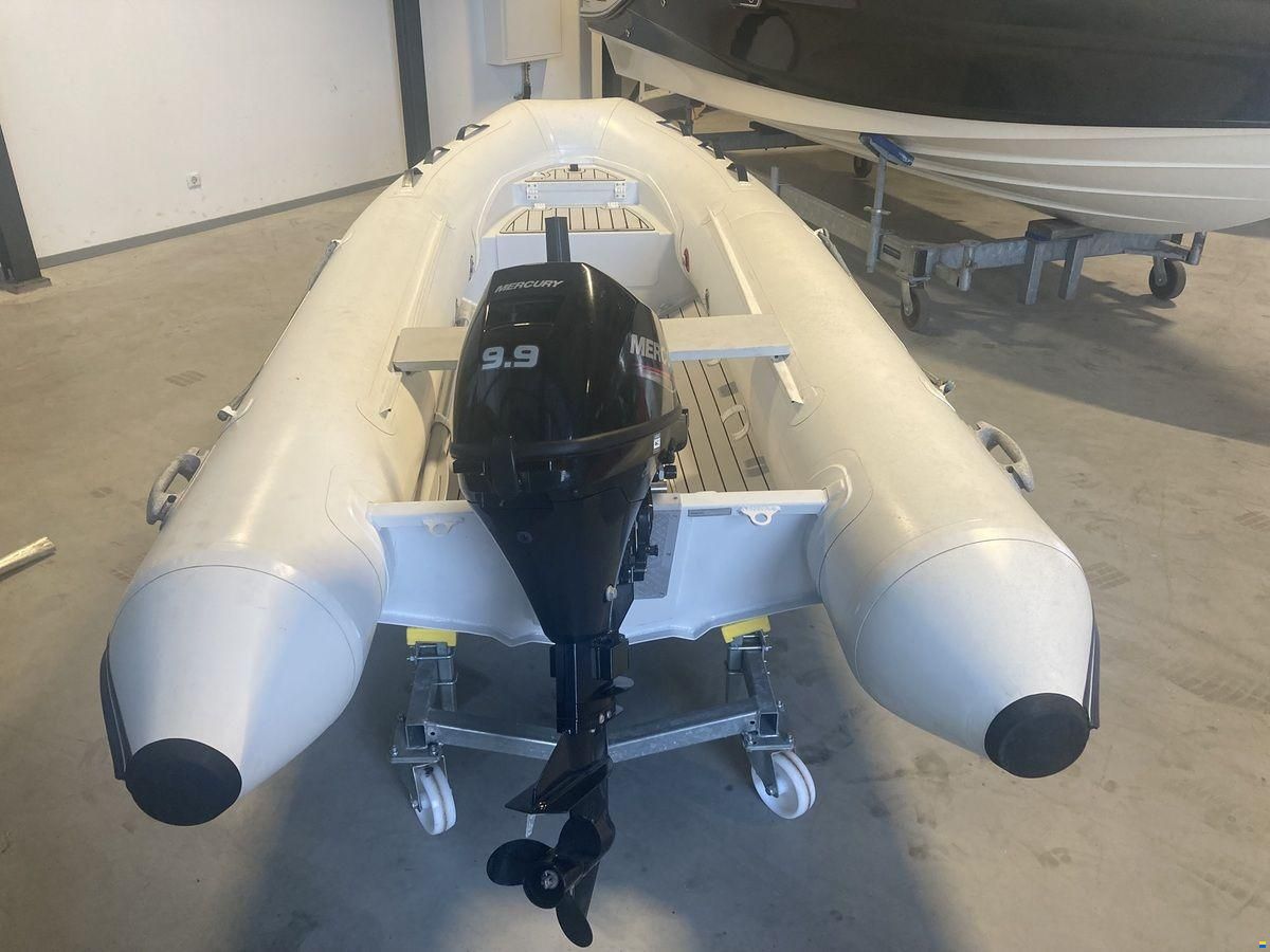 Quicksilver 350 Aluminium Hypalon