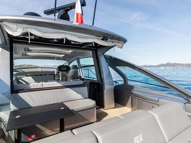 Ferretti S.P.A 5X