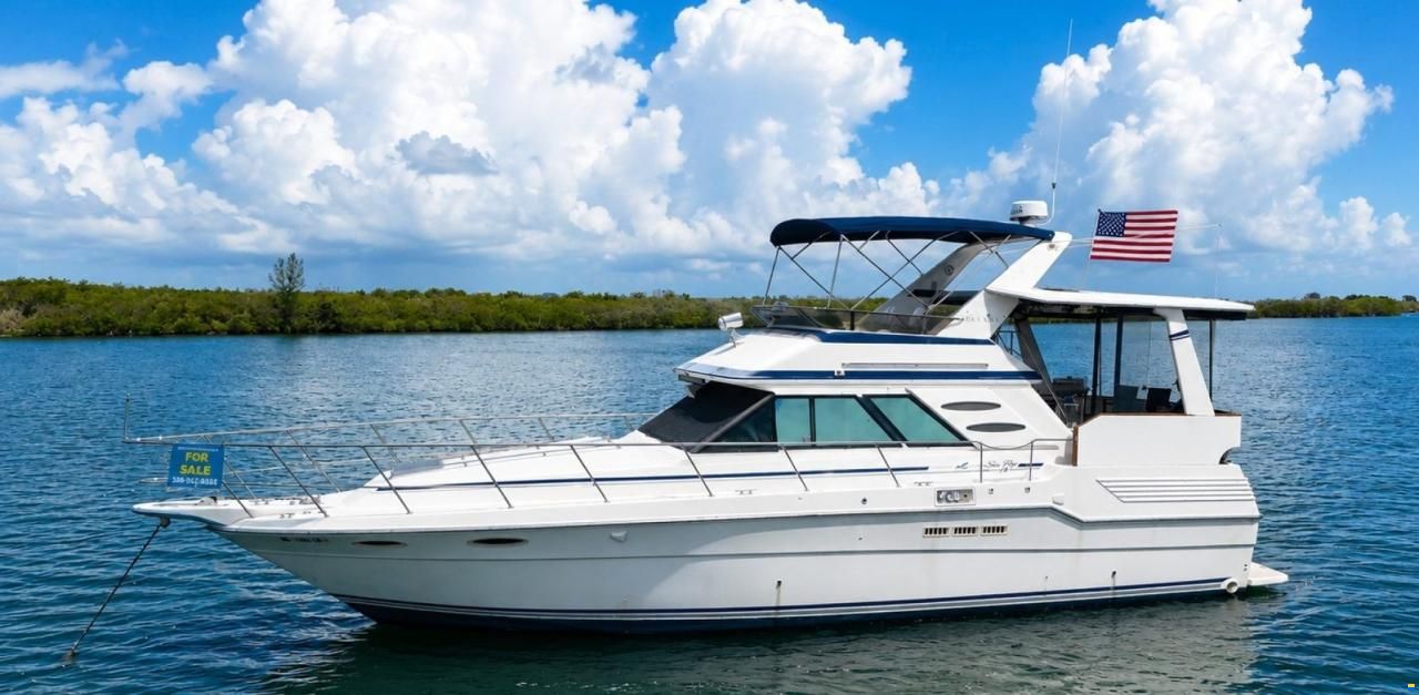Sea Ray 410 Aft Cabin