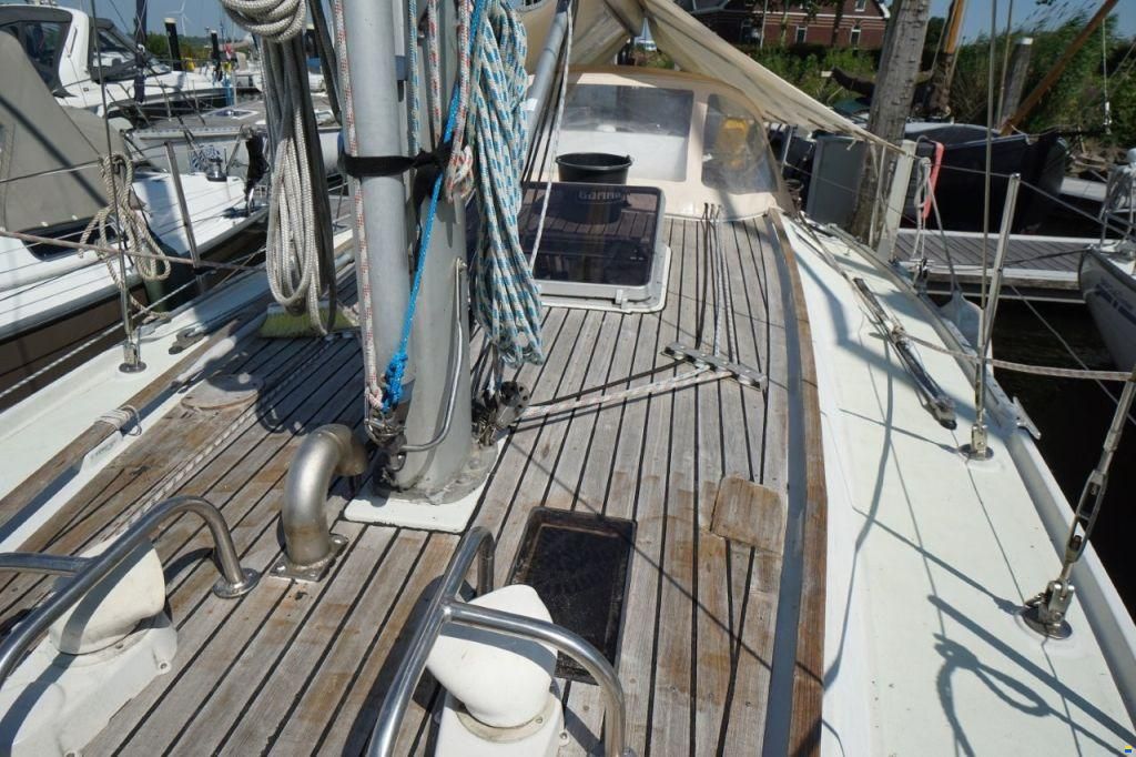 Dufour 34