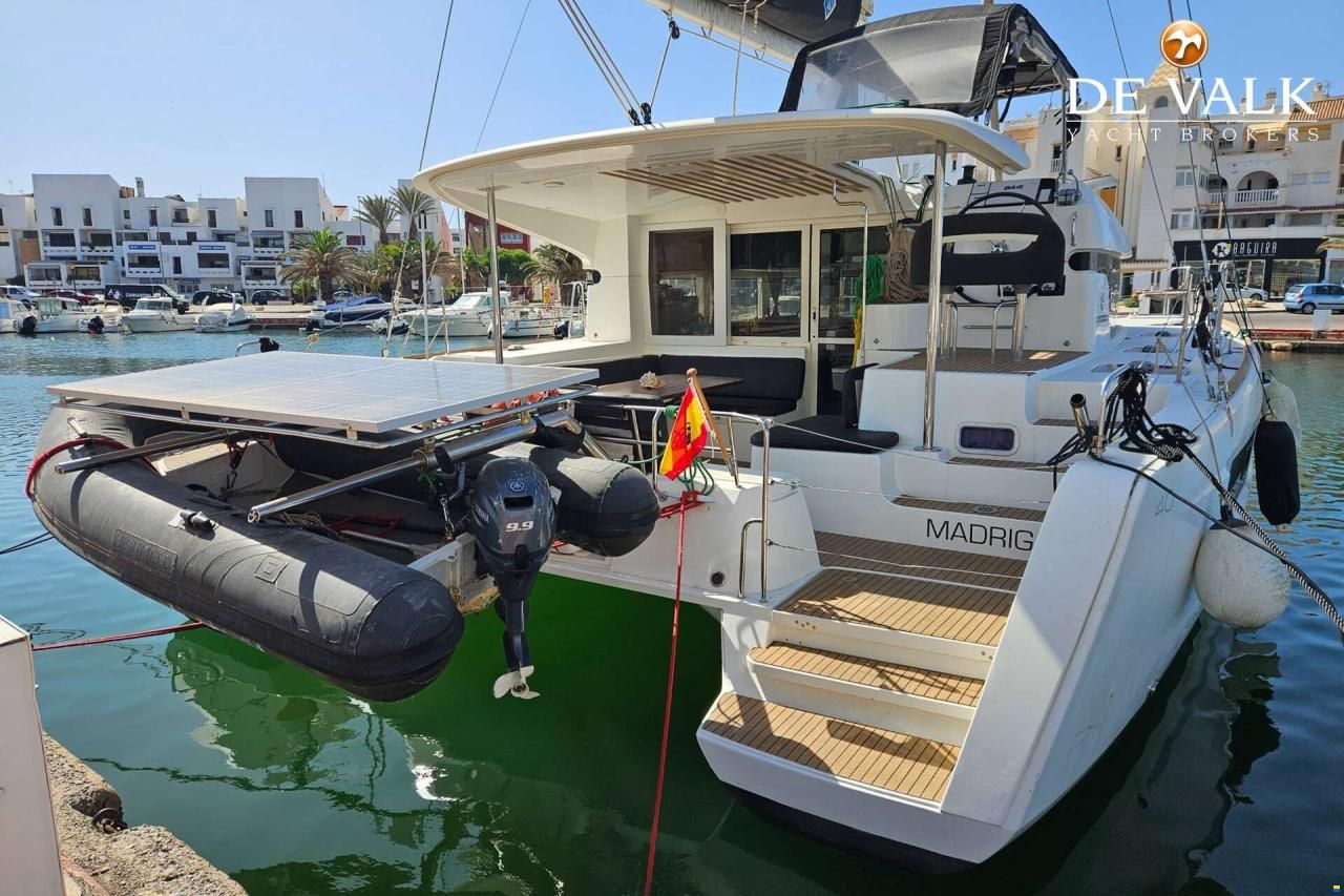 Lagoon 40