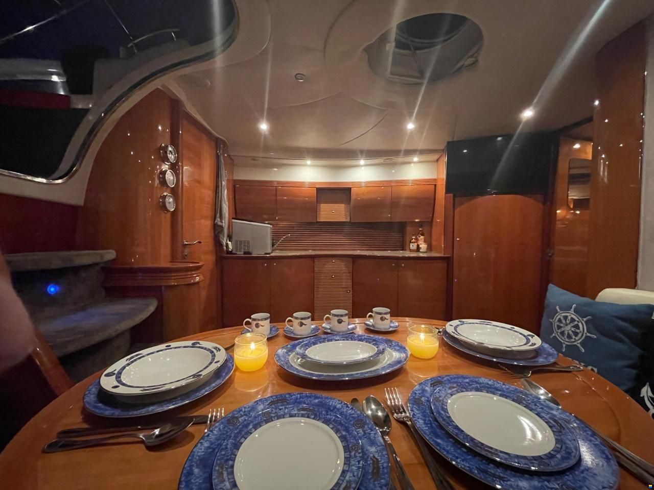 Atlantis 47 Open