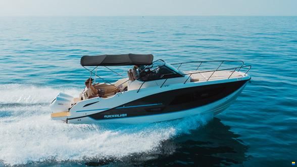 Quicksilver Sundeck 875