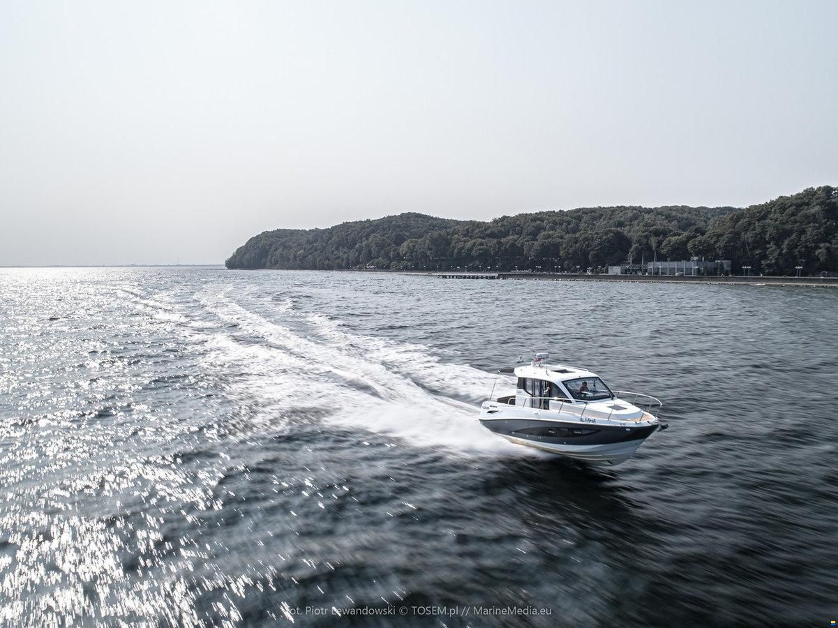 Quicksilver Active 905 Weekend