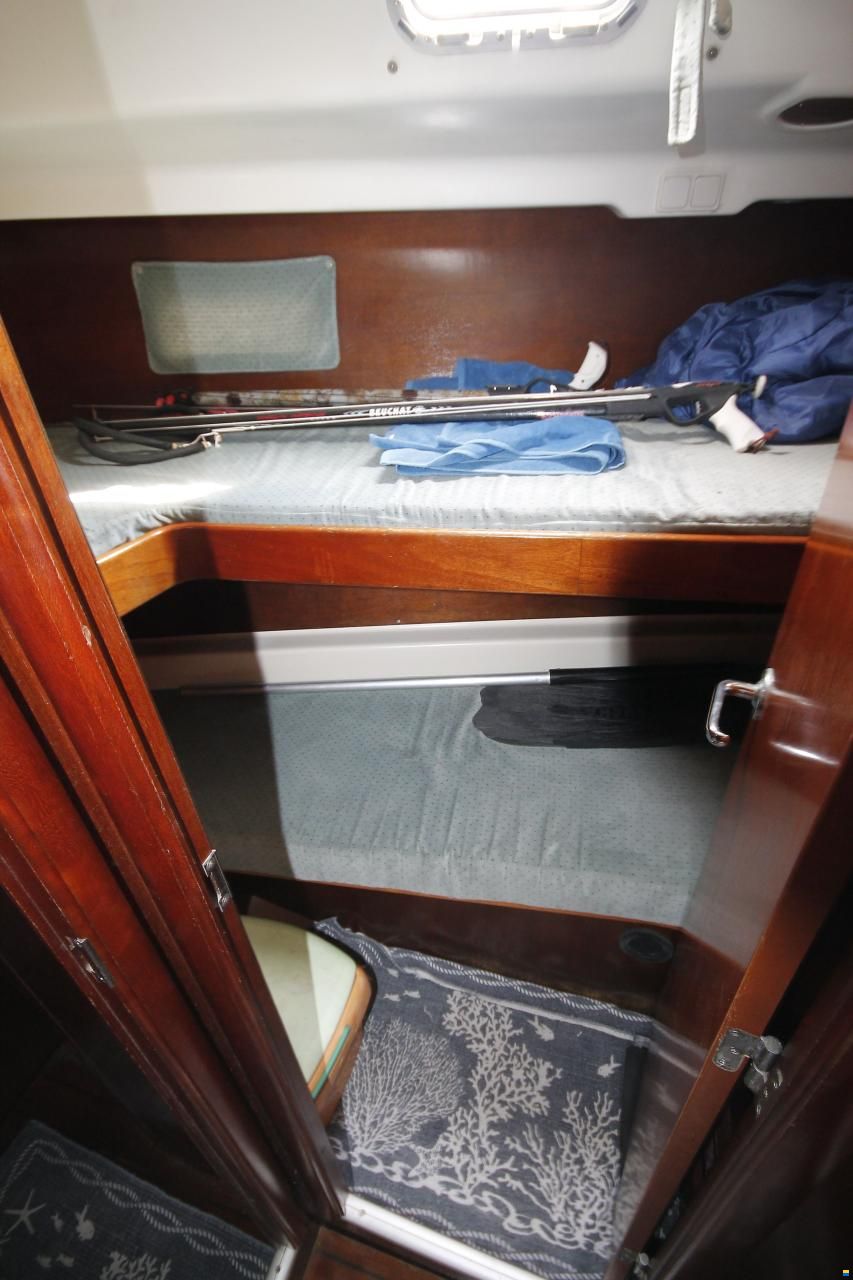 Beneteau Oceanis Clipper 411