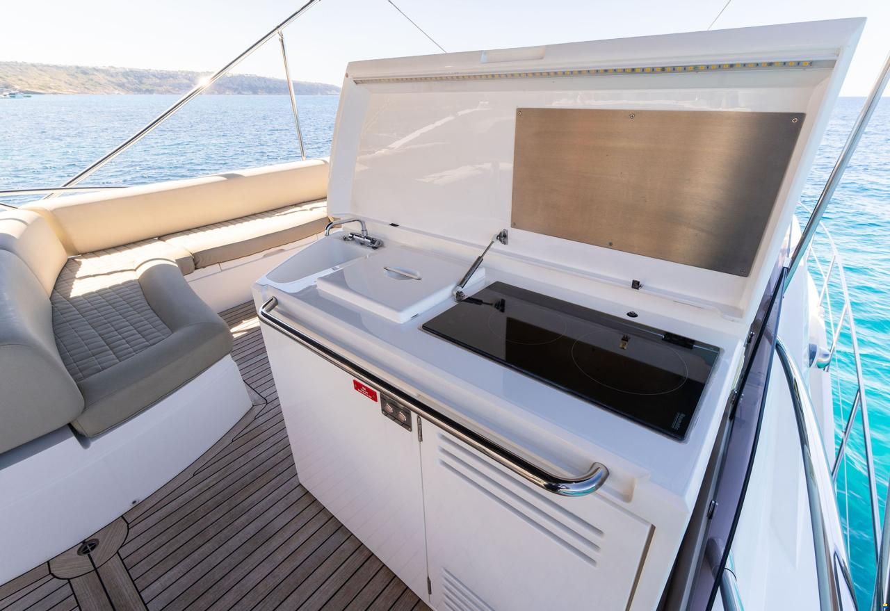 Sunseeker Manhattan 65