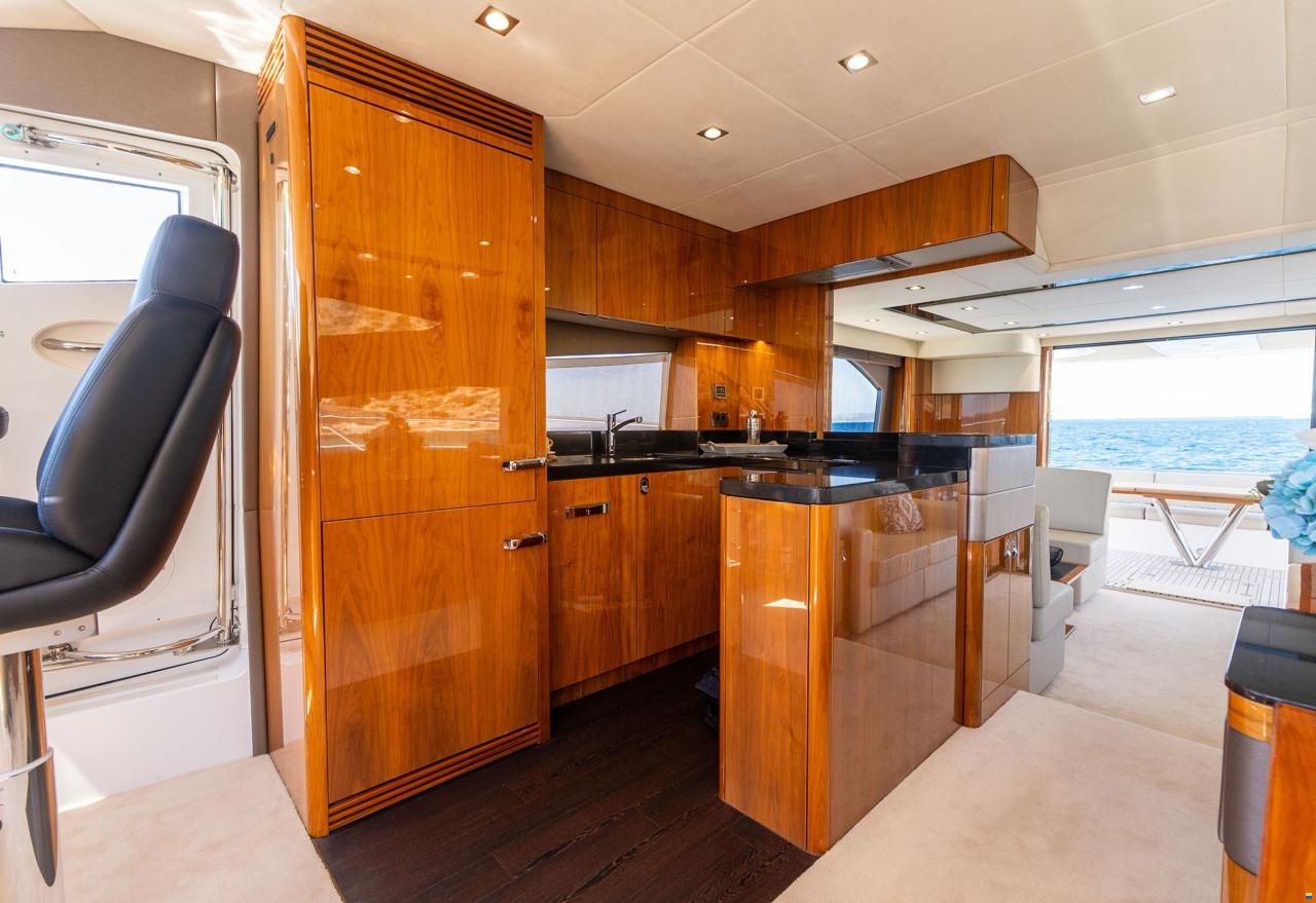 Sunseeker Manhattan 65