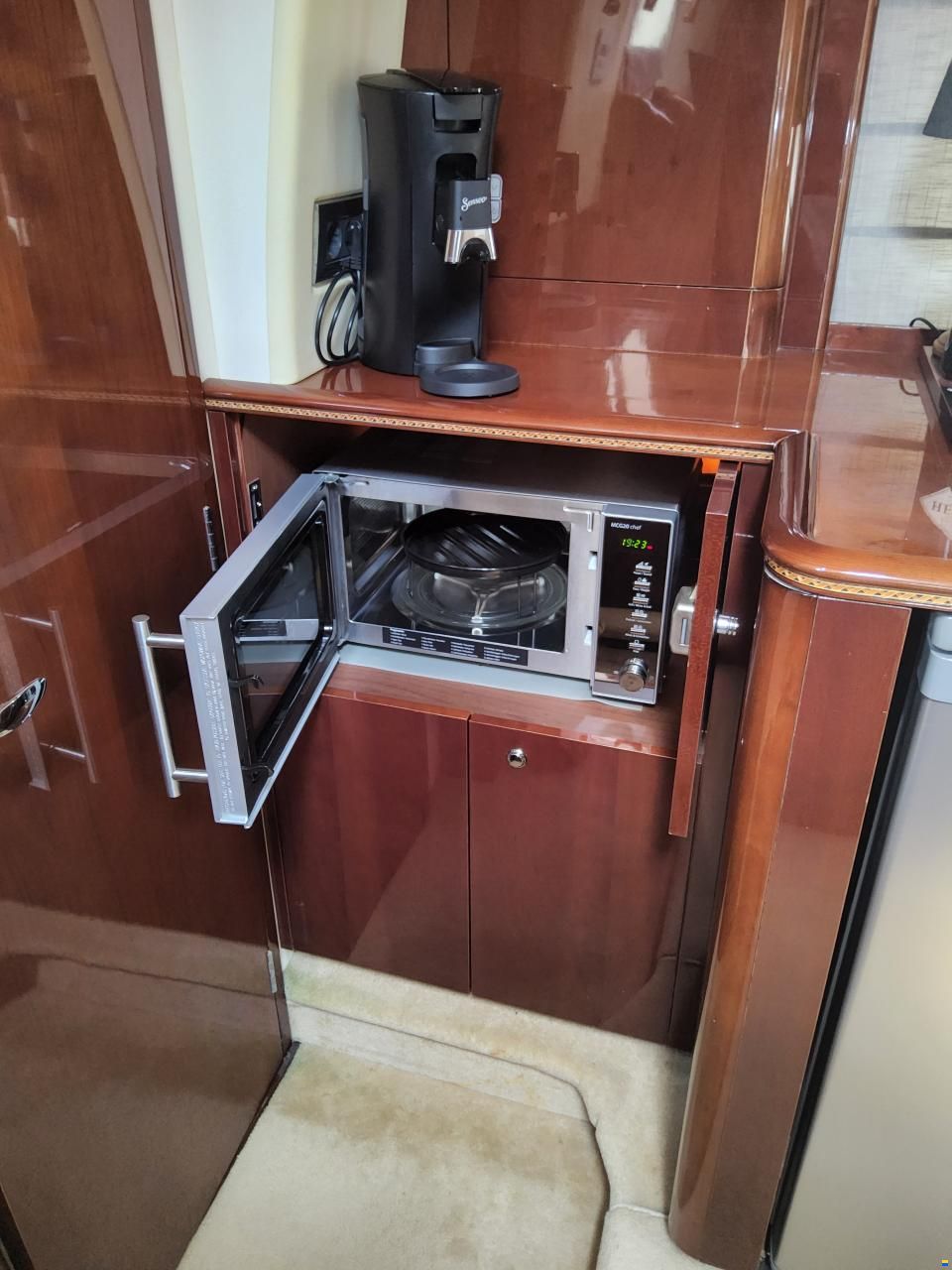 Princess V50