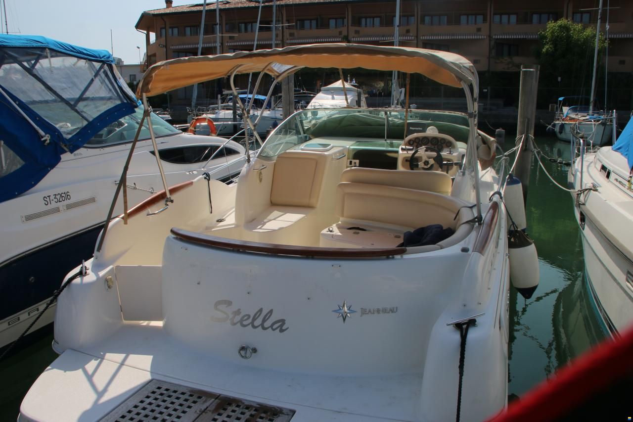 Jeanneau Leader 805
