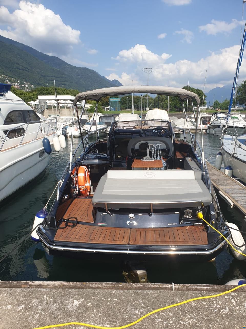 Cranchi Endurance 30
