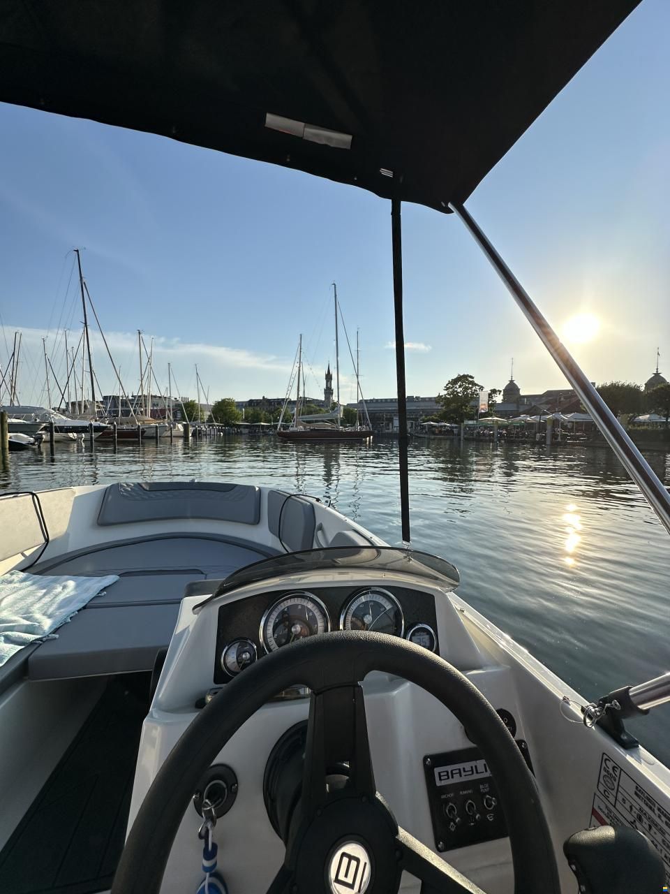 Bayliner M15