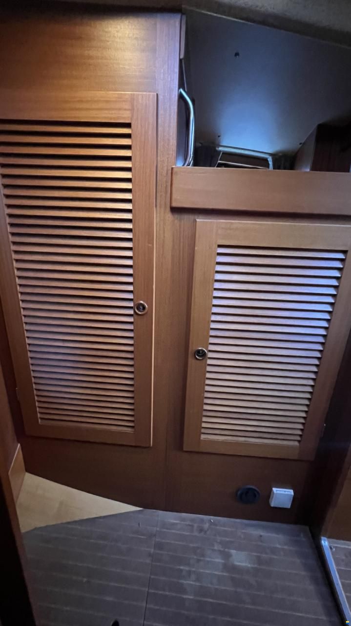 Hallberg-Rassy 382