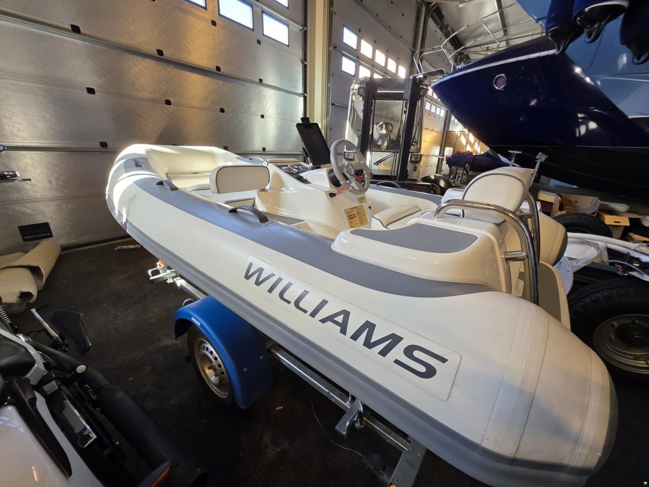Williams Turbojet 325