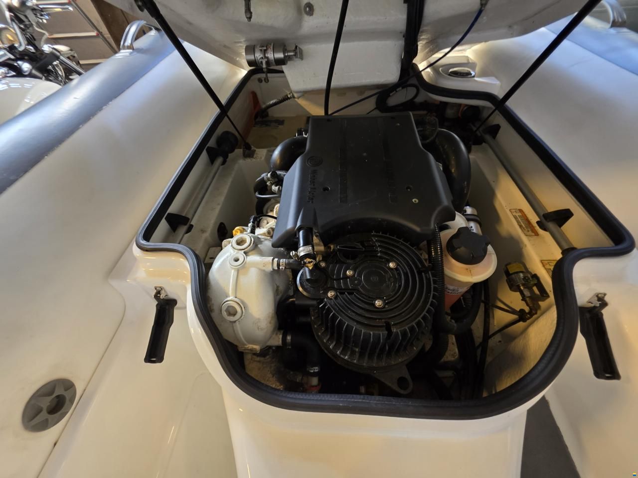 Williams Turbojet 325