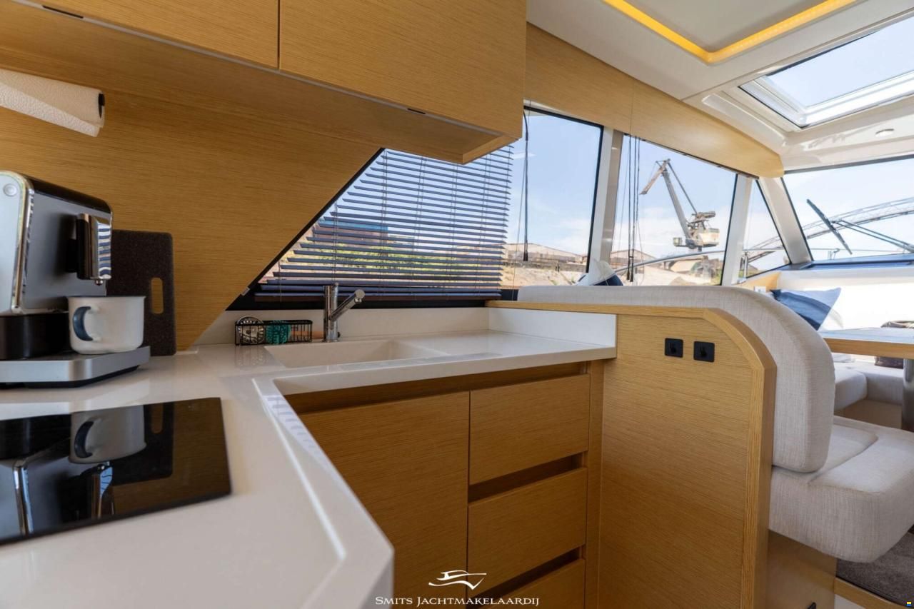 Greenline 39