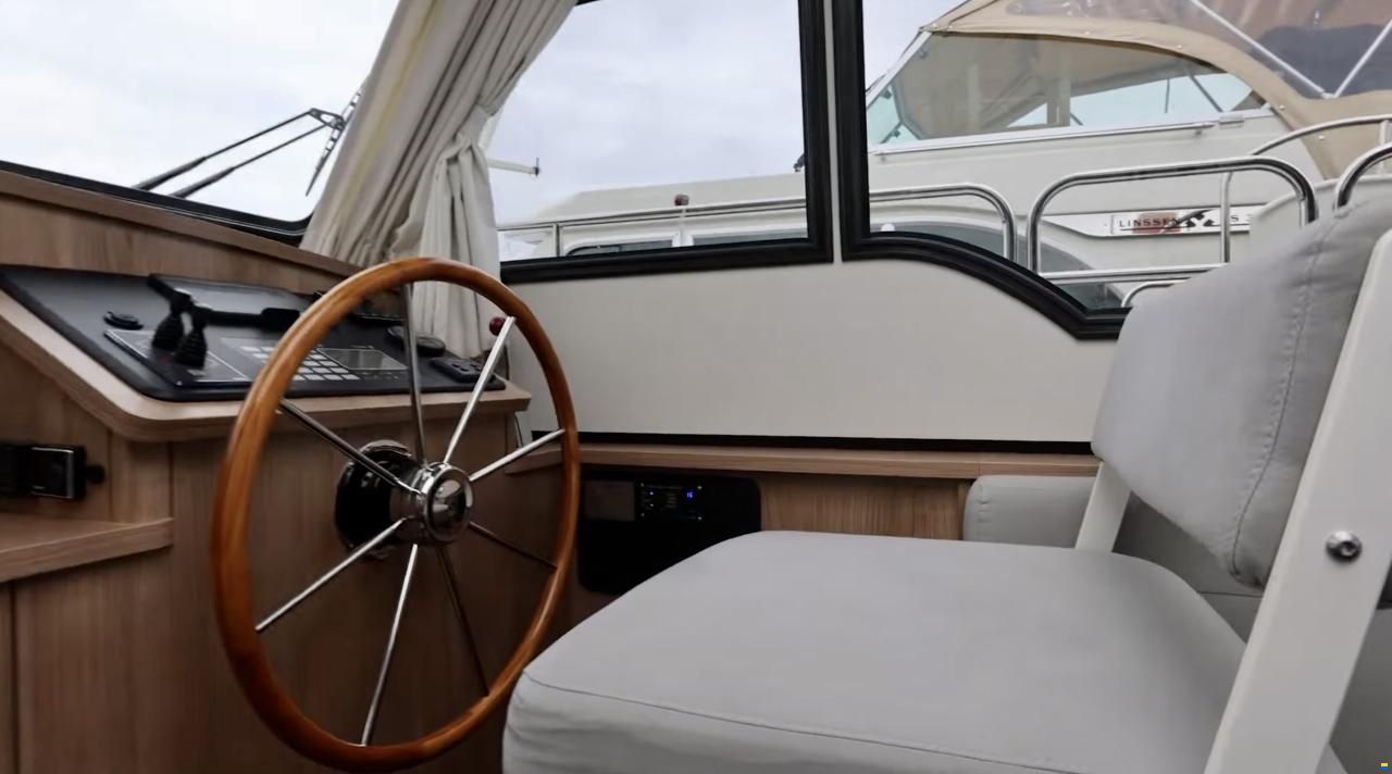 Linssen 30SL Sedan