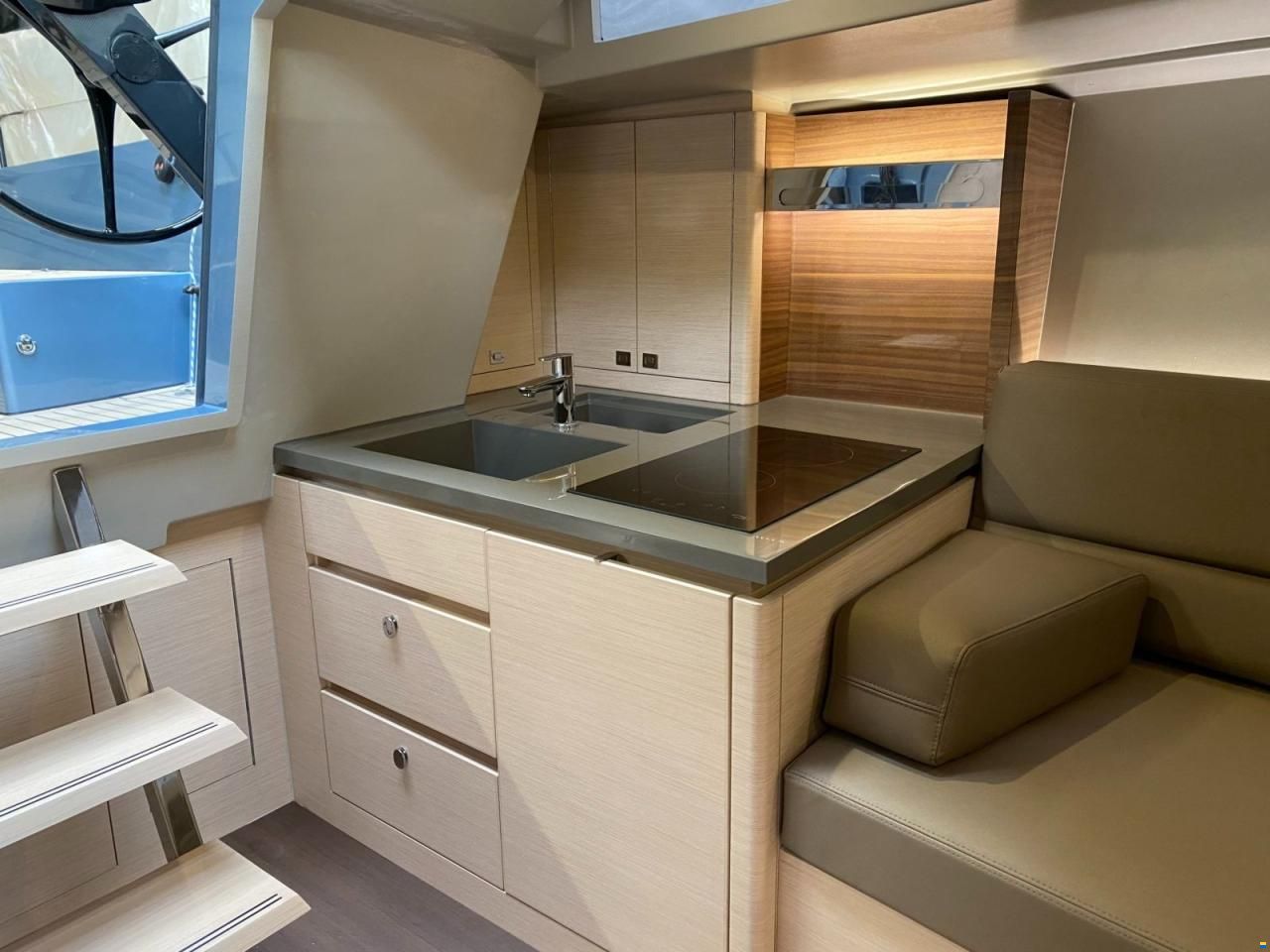 Saffier SE 37 LOUNGE