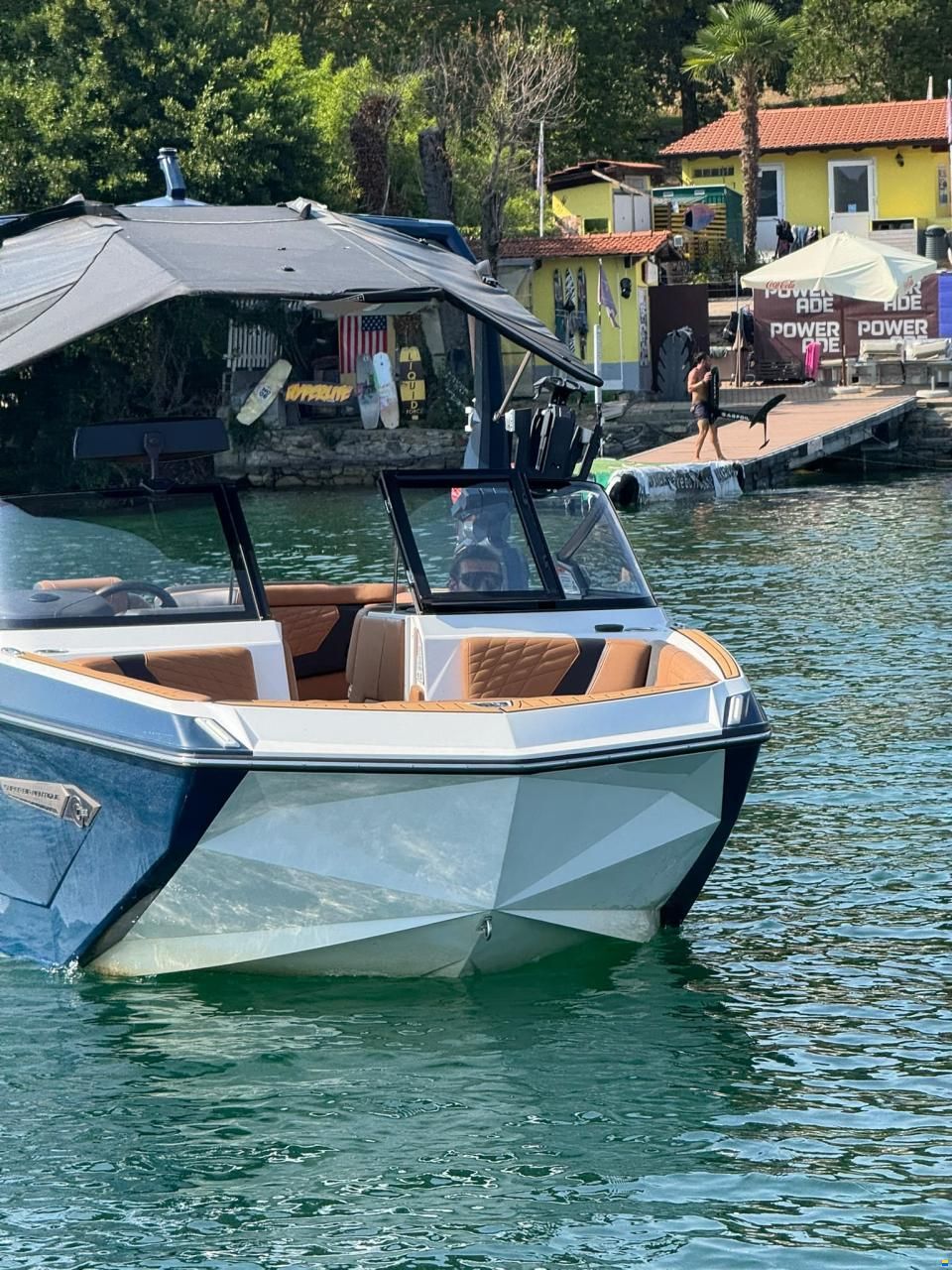 Nautique G23