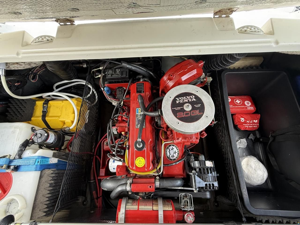 Glastron GT 185
