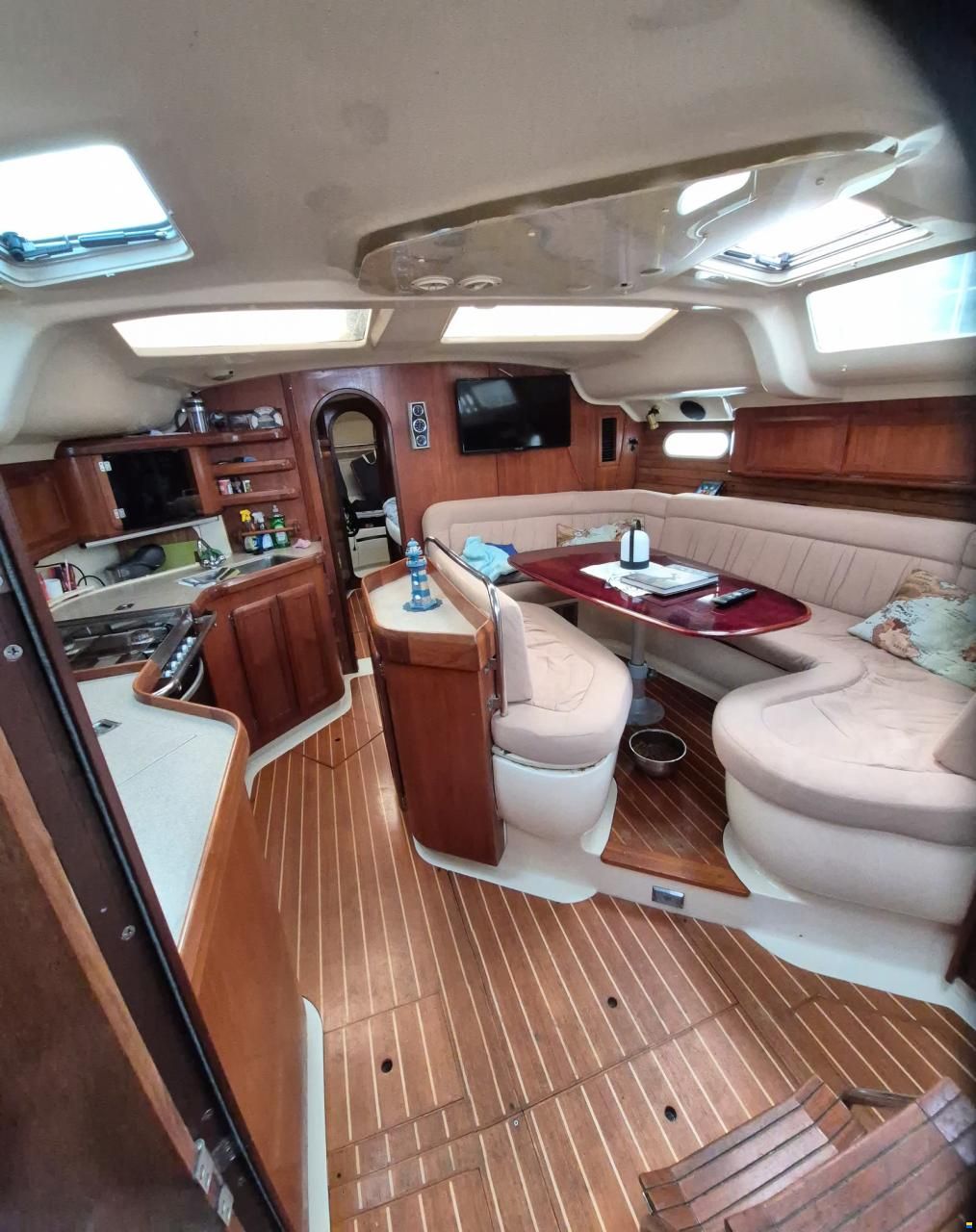 Hunter 430 Legend