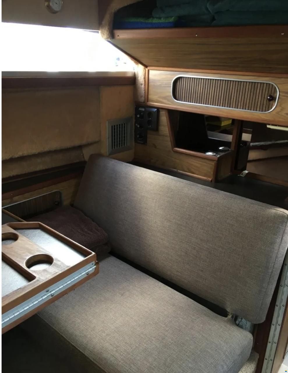 Sea Ray 300 Express