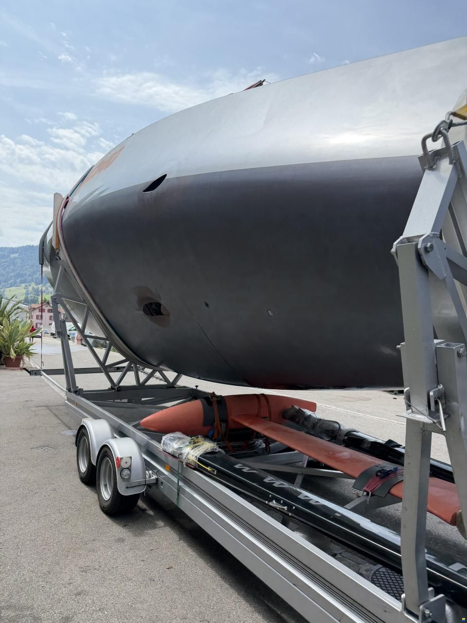 Premier Composite Technologies Farr 11S
