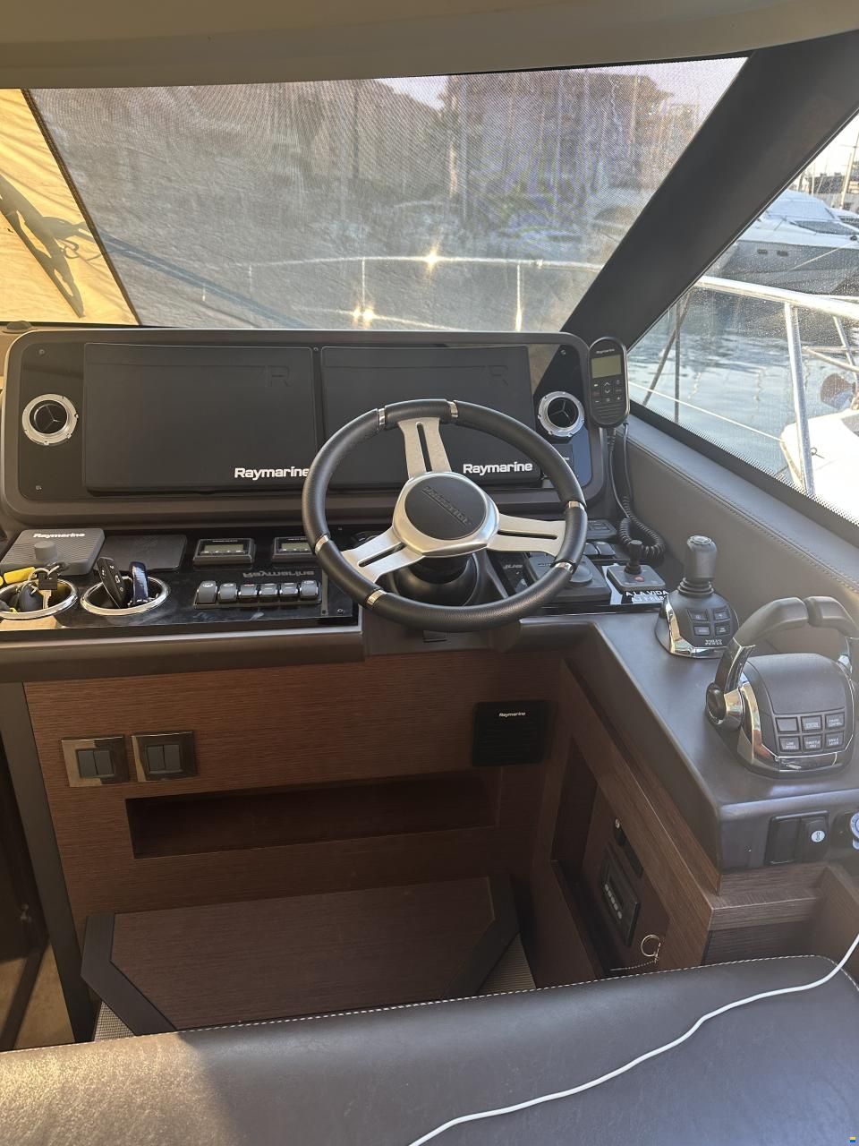 Prestige 460 FLY