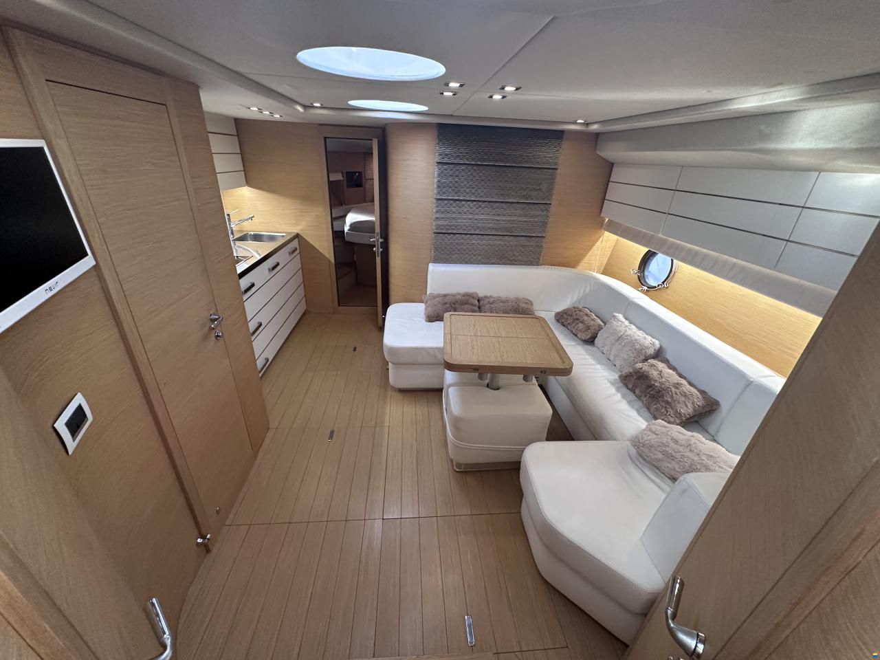 Sessa C52