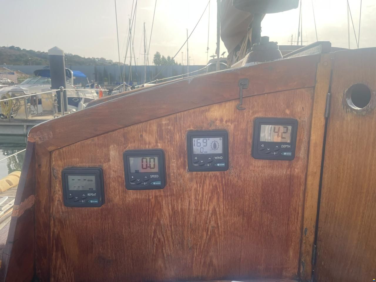 Trewes Captain 36