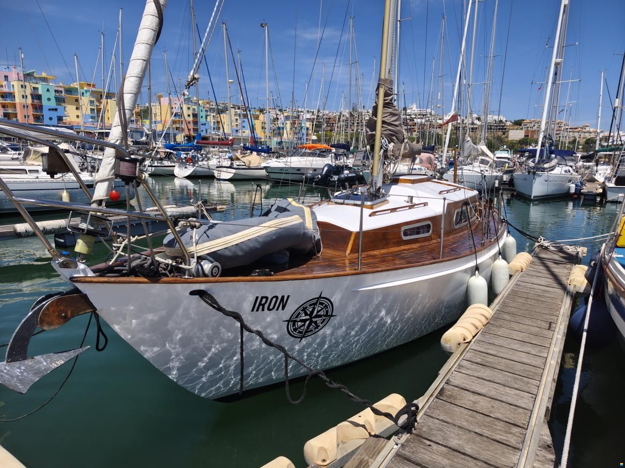 Trewes Captain 36