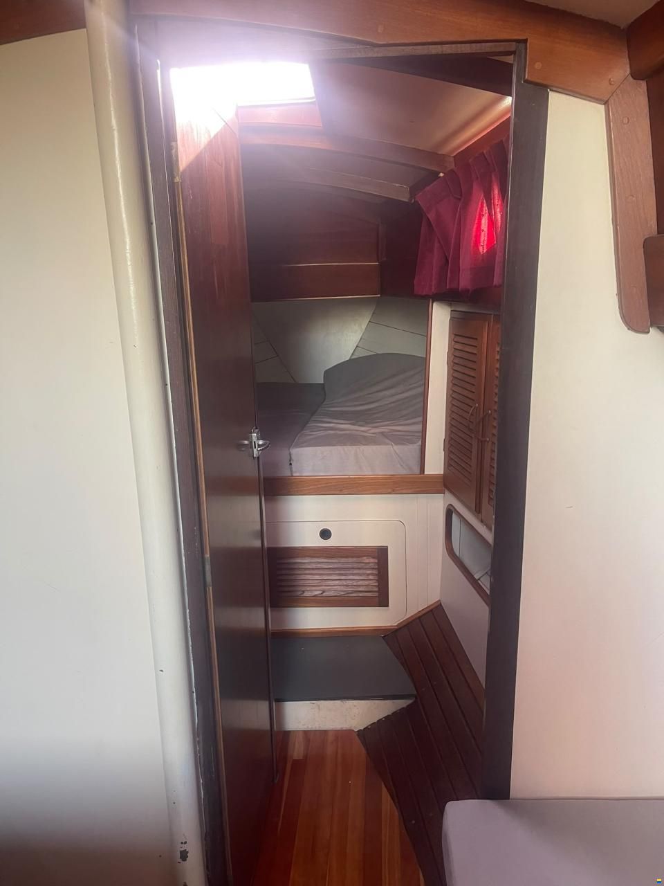 Trewes Captain 36