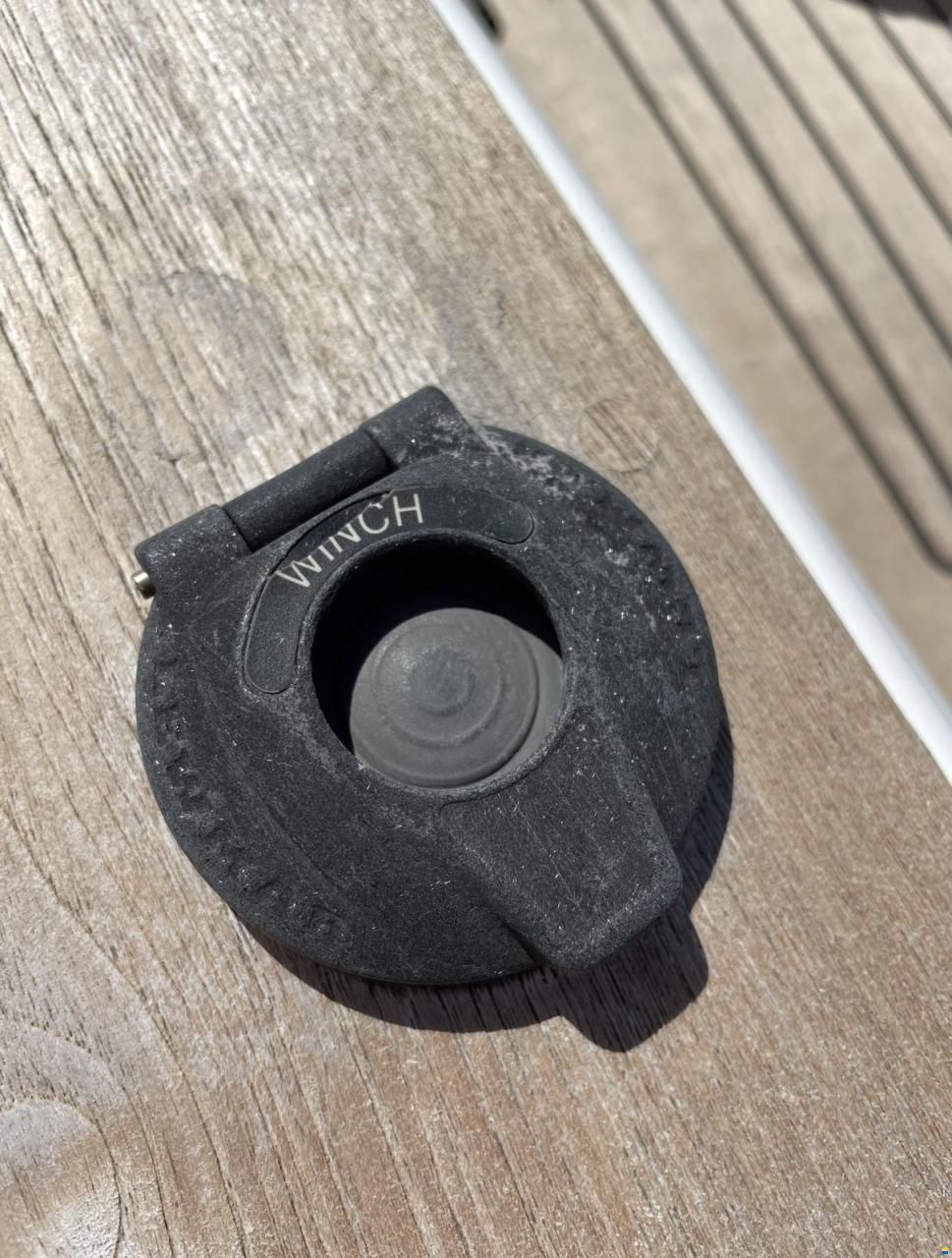 Hallberg-Rassy HR342