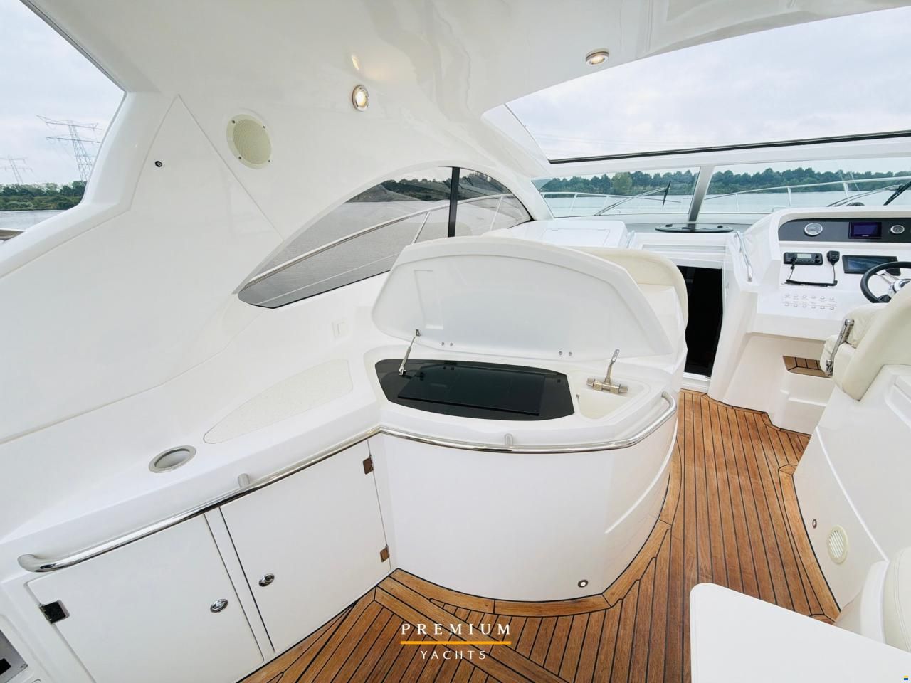 Sunseeker Portofino 47