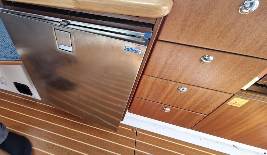 Nimbus 320 C