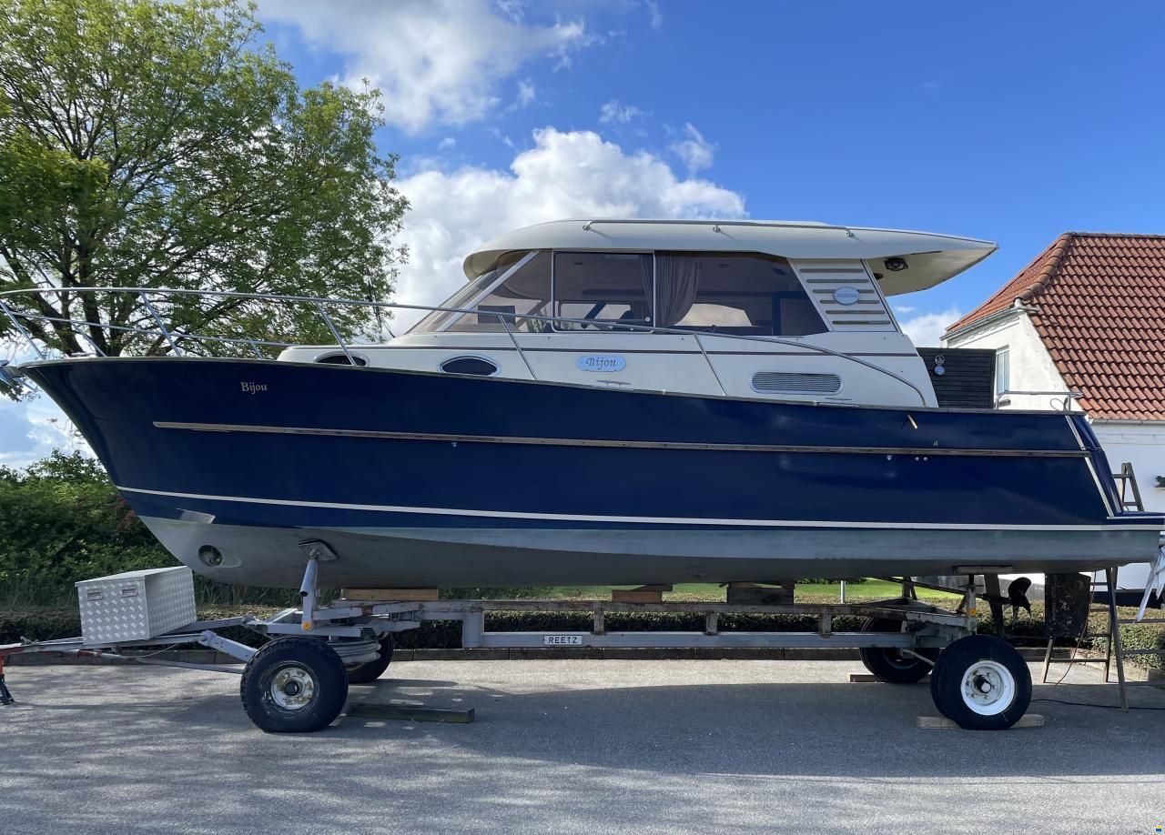 ACM Dufour Elite 31