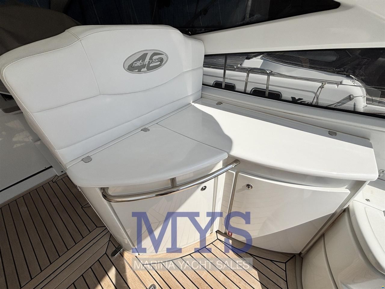 Pershing 46'