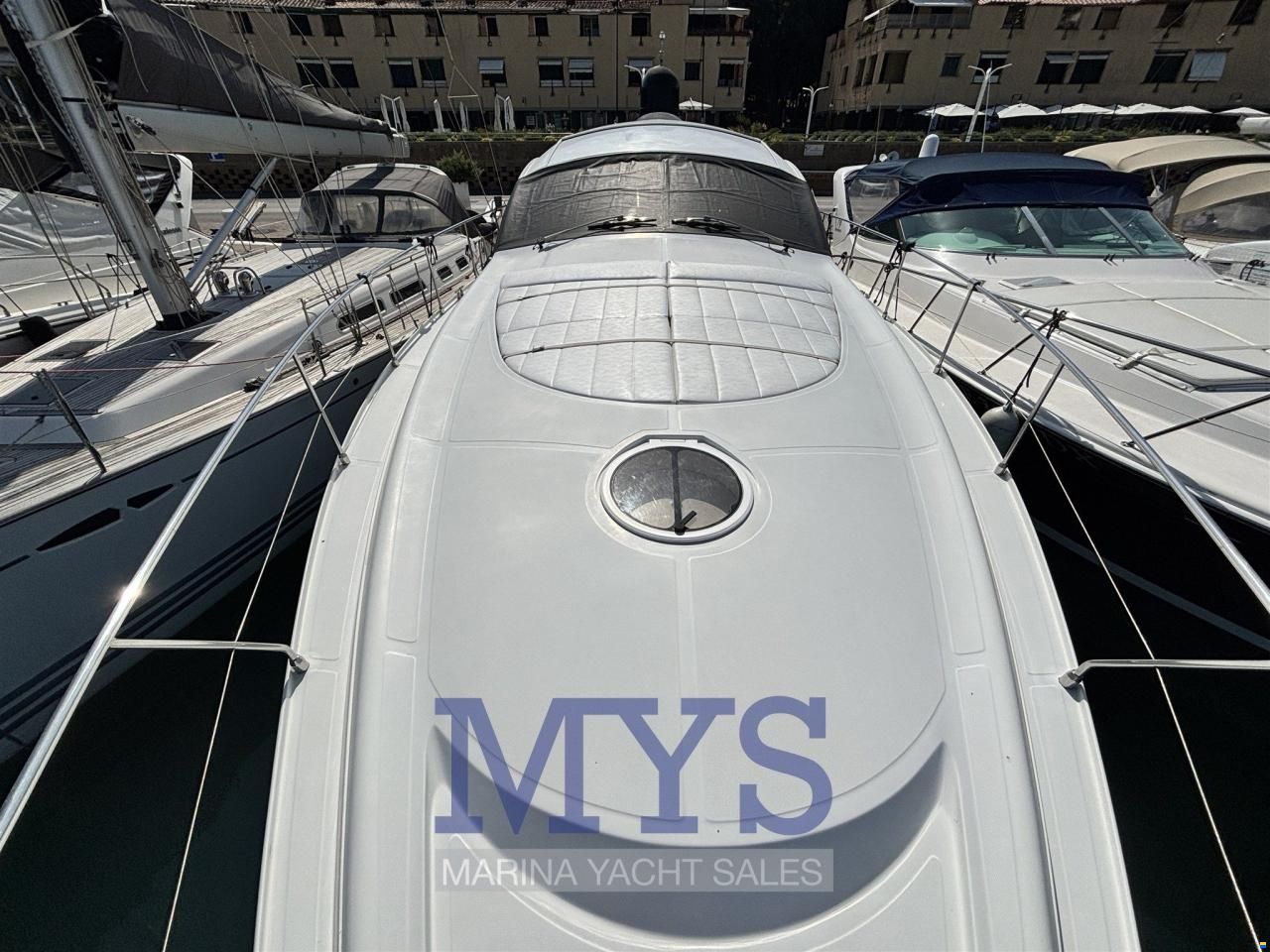 Pershing 46'