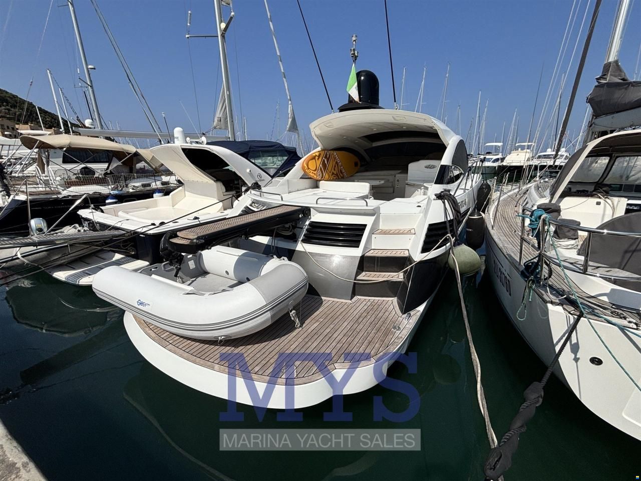 Pershing 46'