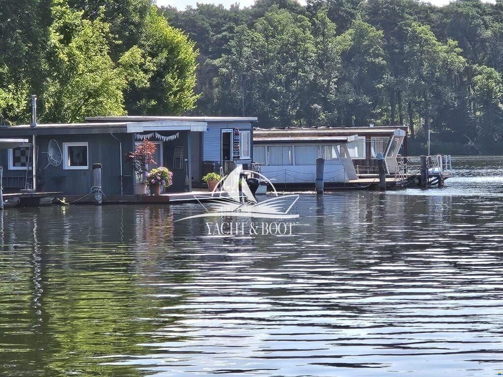 Hausboot Manufaktur ME 900