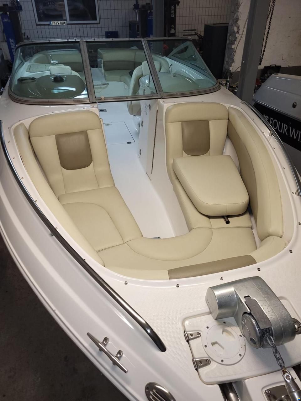 Chaparral 256 SSI